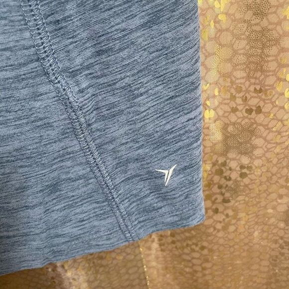 Old Navy Active Blue marled Breath On Knotted Back Tank Top, Small - Picture 3 of 6